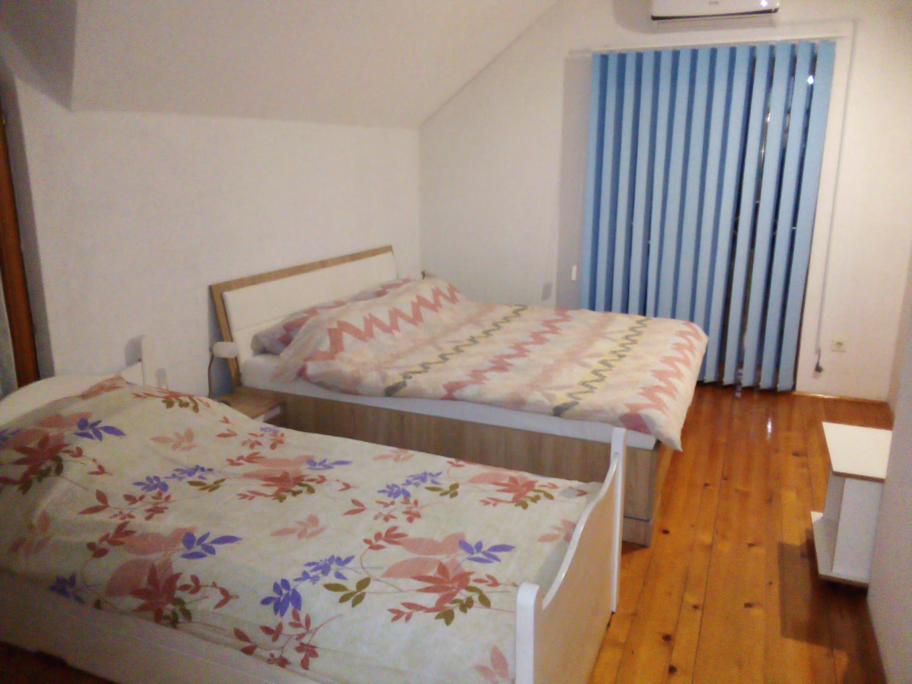 Holiday House Afan