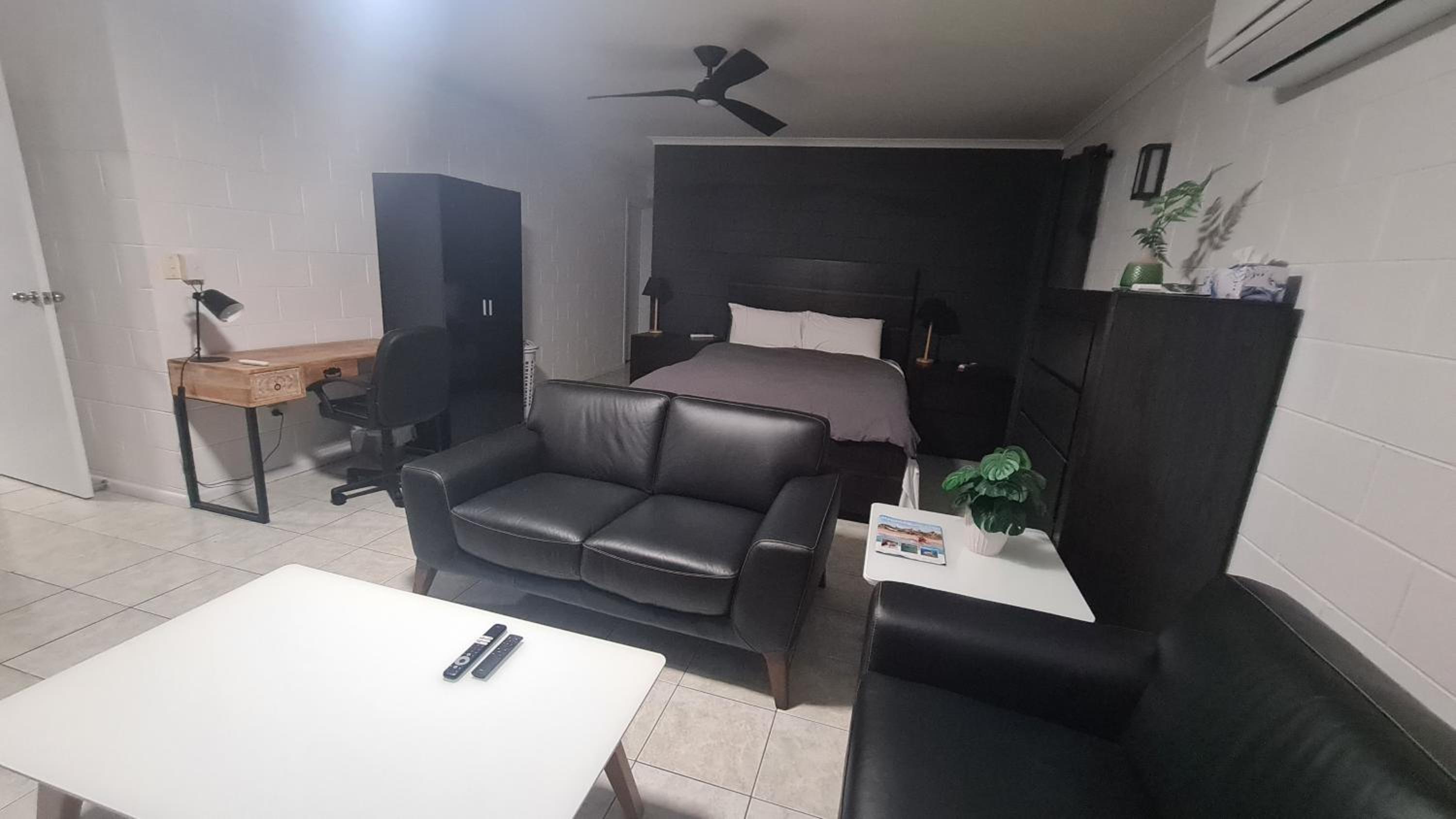 hotel room
