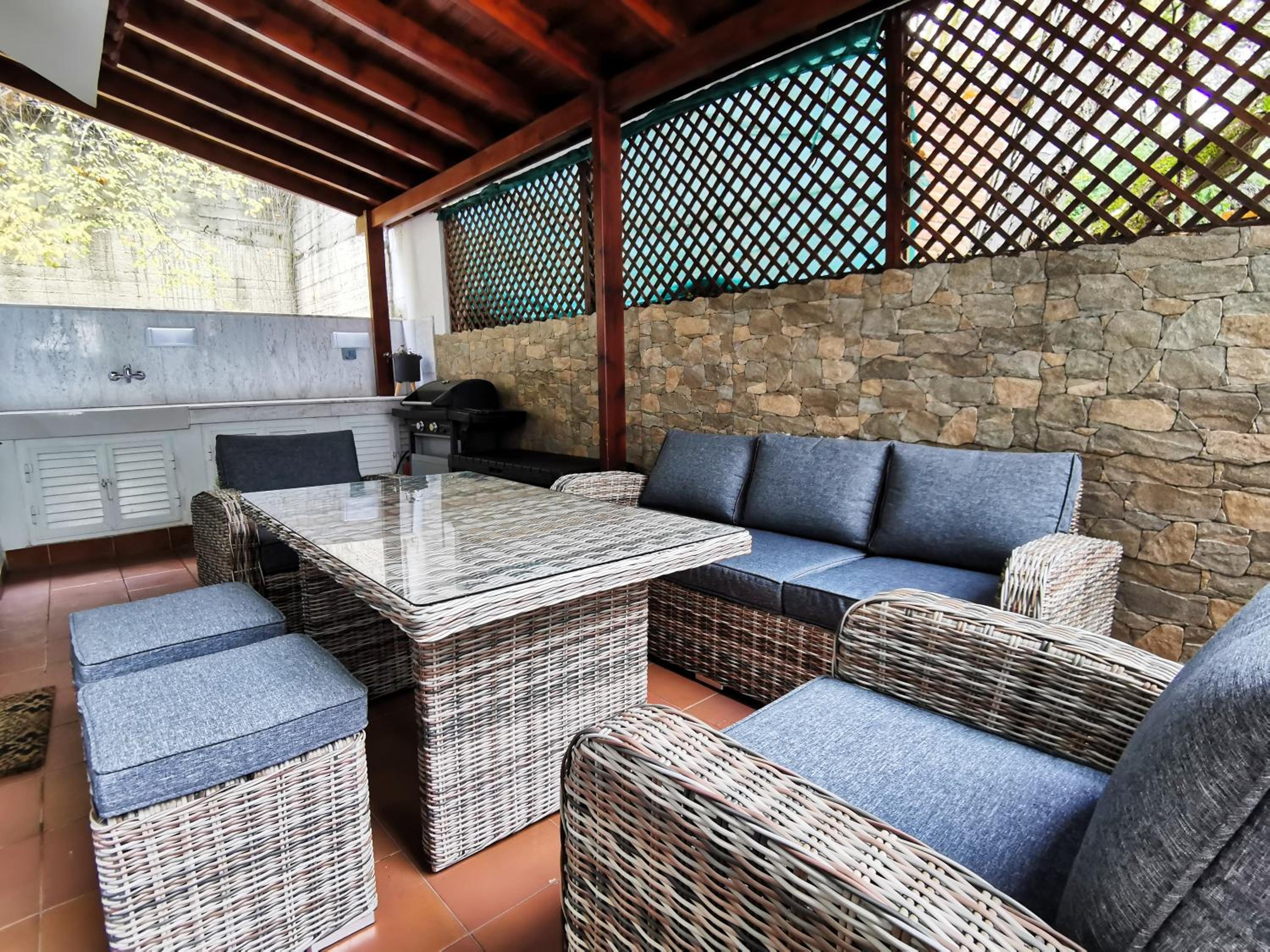 Phaedrus Living: Luxury Maisonette Platres