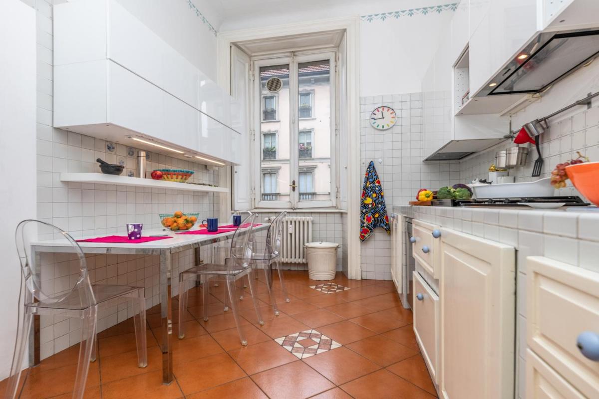 Very central in Cadorna station area! Excellent if you arrive from Malpensa Airport