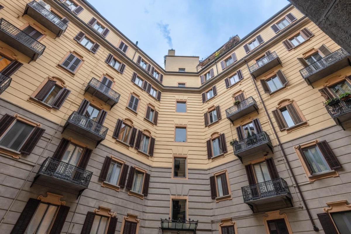Very central in Cadorna station area! Excellent if you arrive from Malpensa Airport