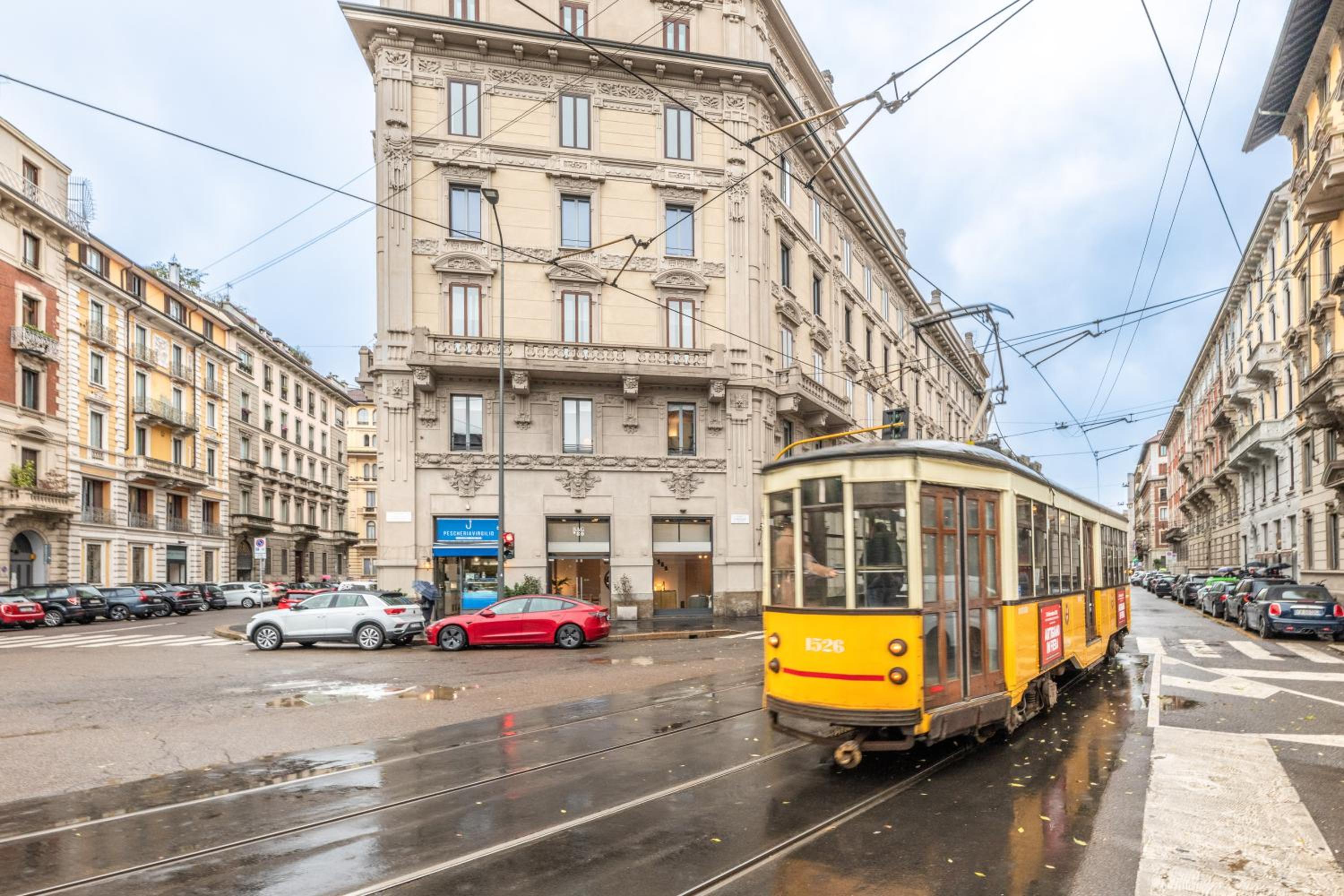 Very central in Cadorna station area! Excellent if you arrive from Malpensa Airport