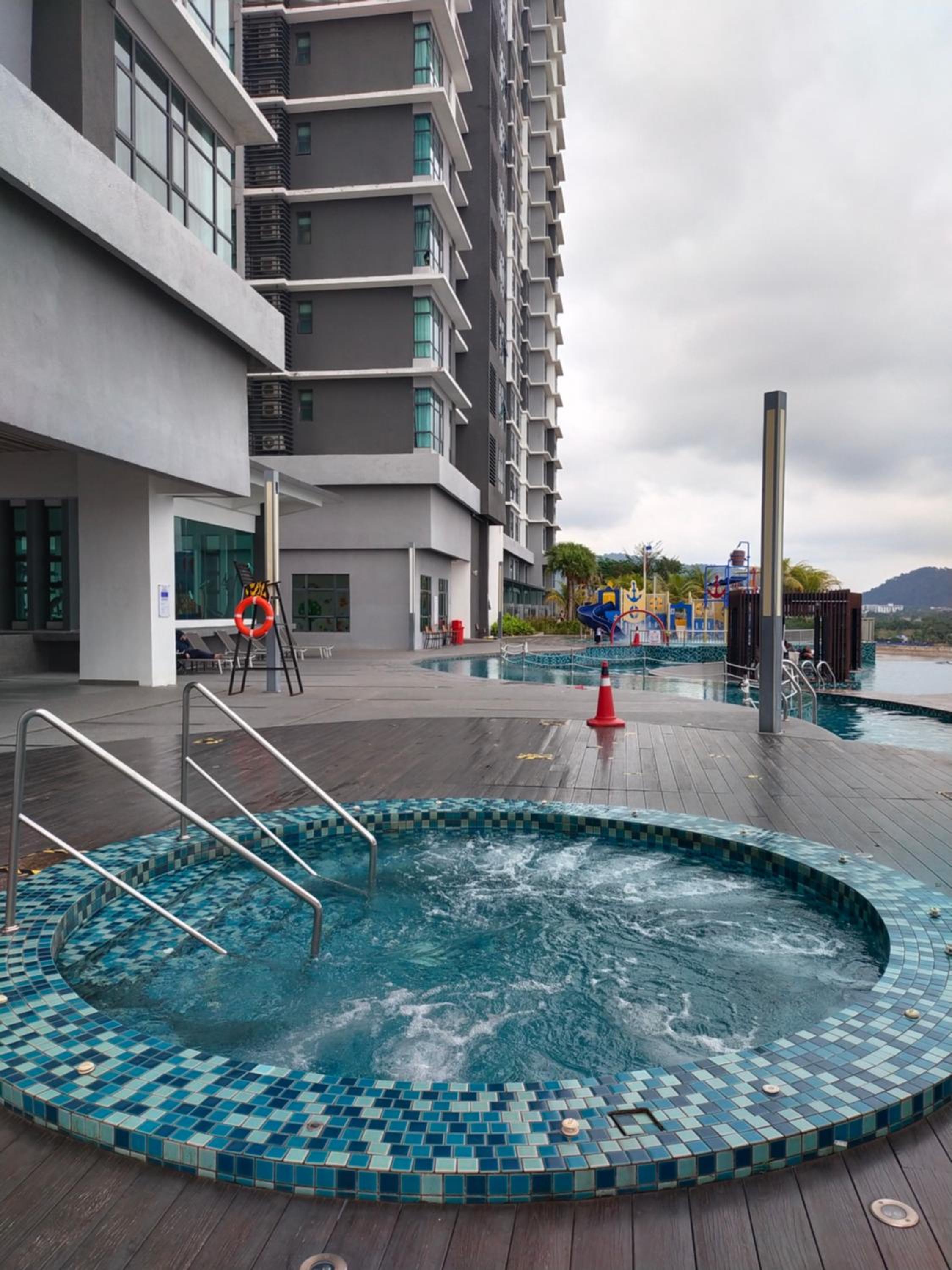 SwissBelResidence Studio With King Bed photo 7