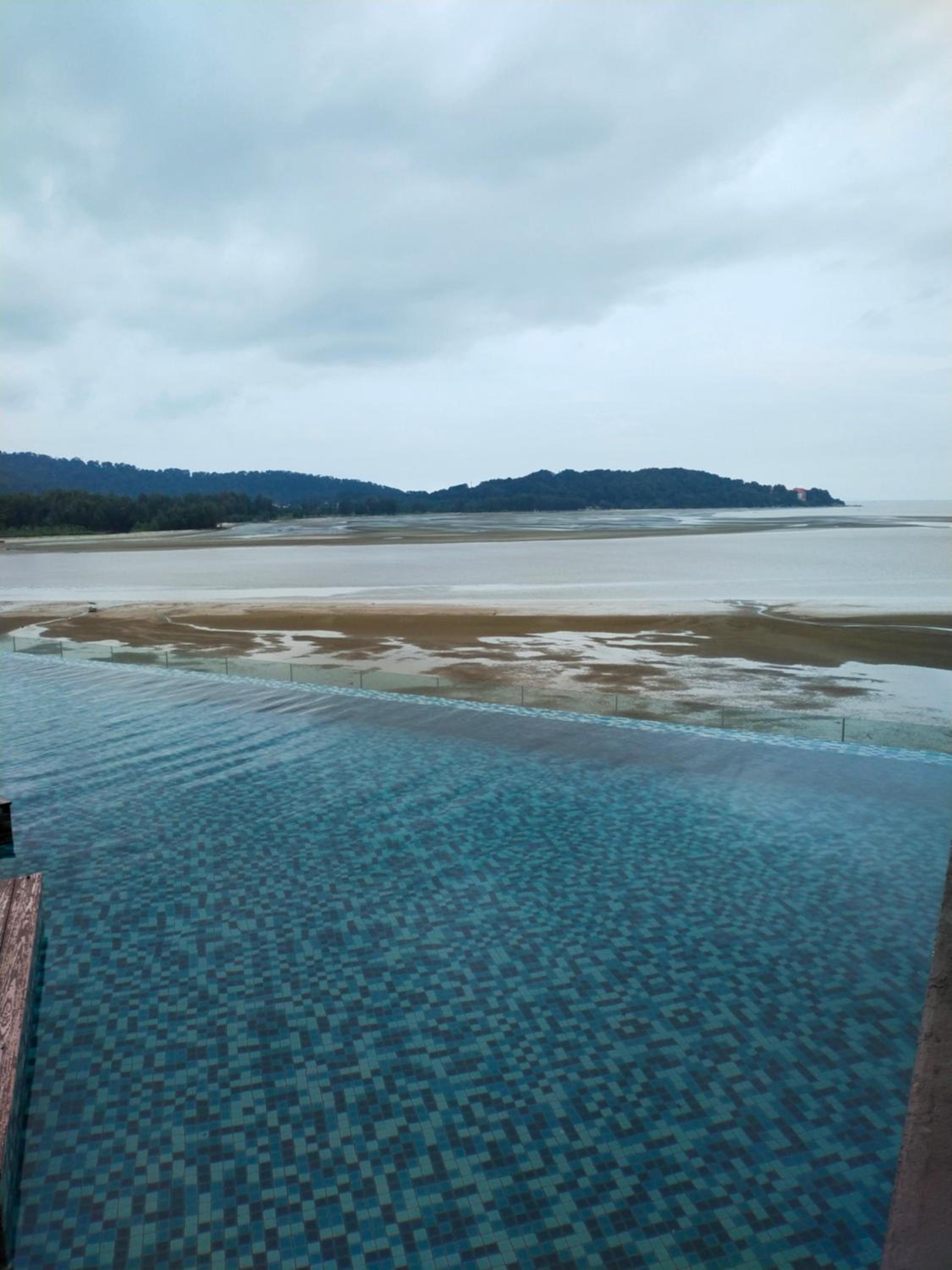 SwissBelResidence Studio With King Bed photo 6