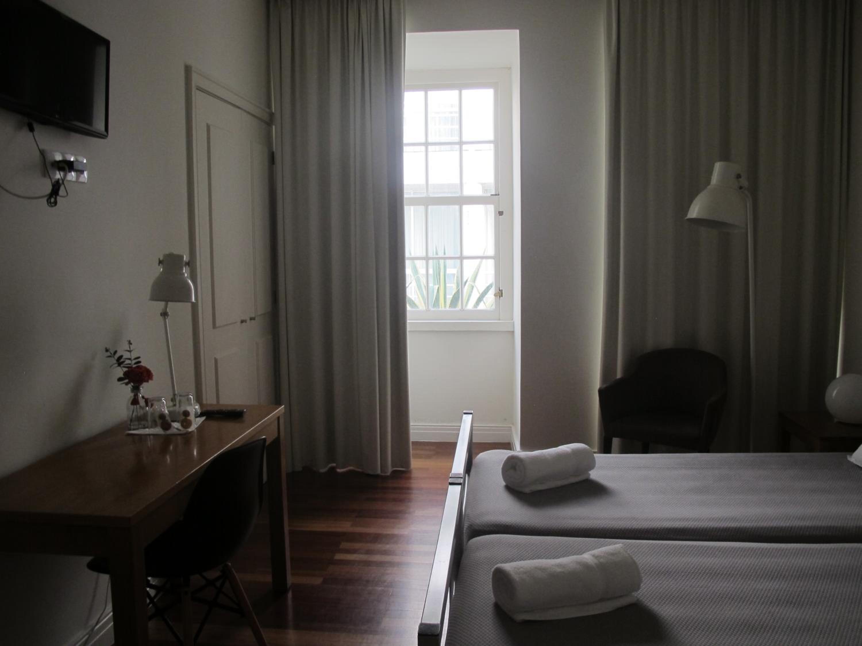 Azores Youth Hostels - Sao Miguel