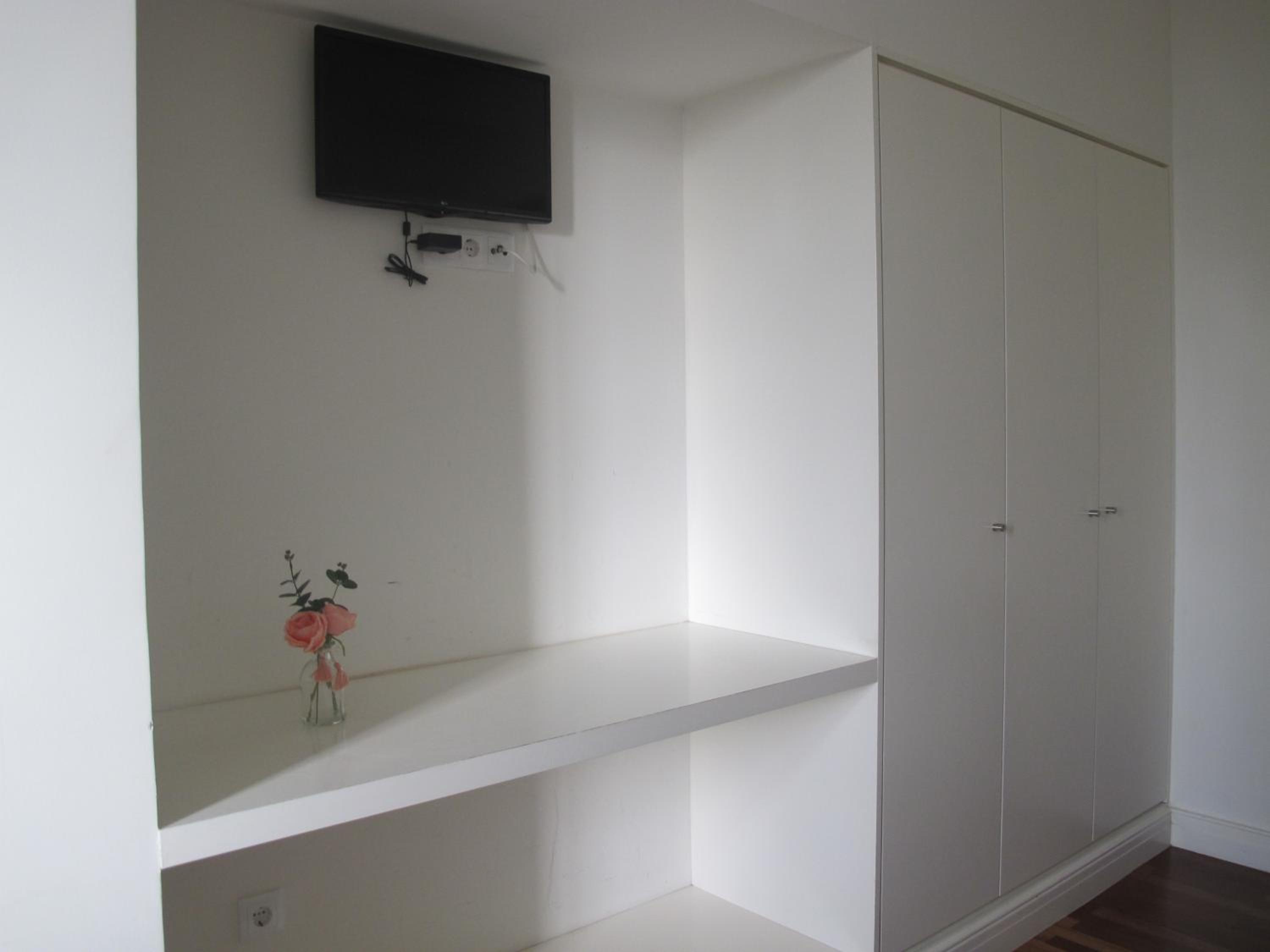 Azores Youth Hostels - Sao Miguel