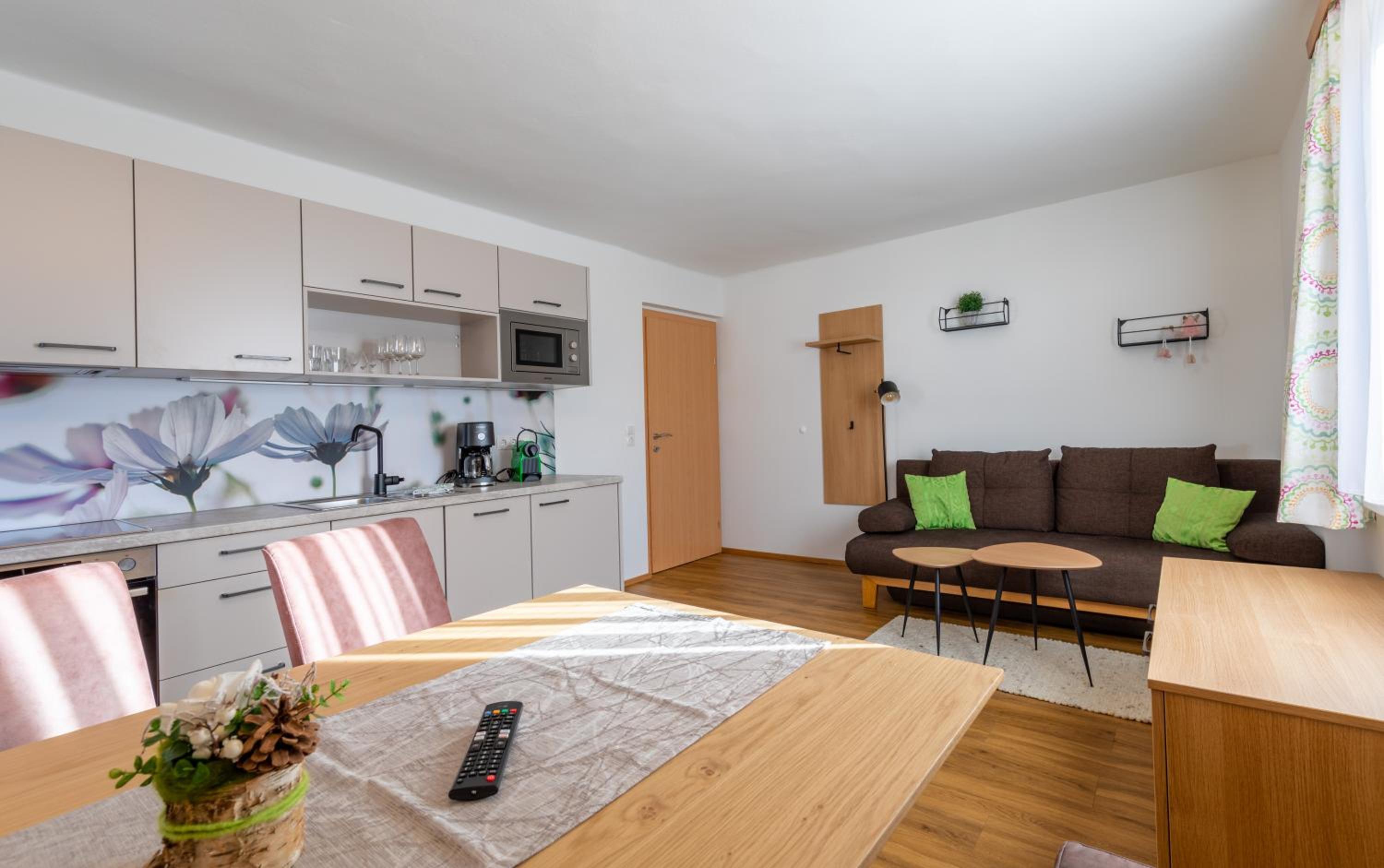 Haus Pitzer/Apartments Troicher view 3