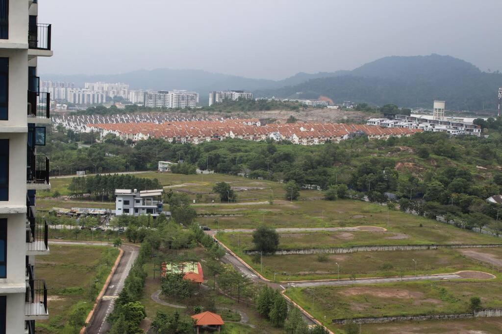 9Eleven Studio Apartment at Setia City