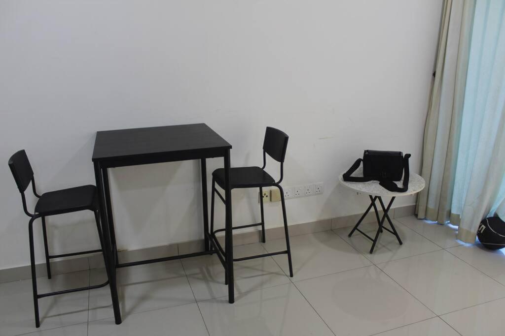 9Eleven Studio Apartment at Setia City