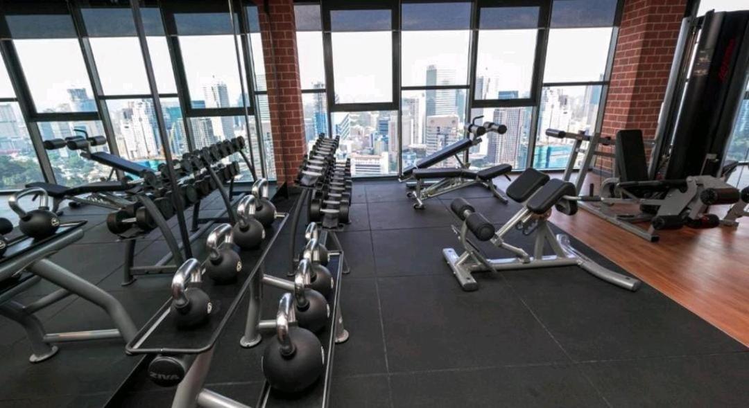 KLCC SkyTowerViewSuite AT CeylonzSuites