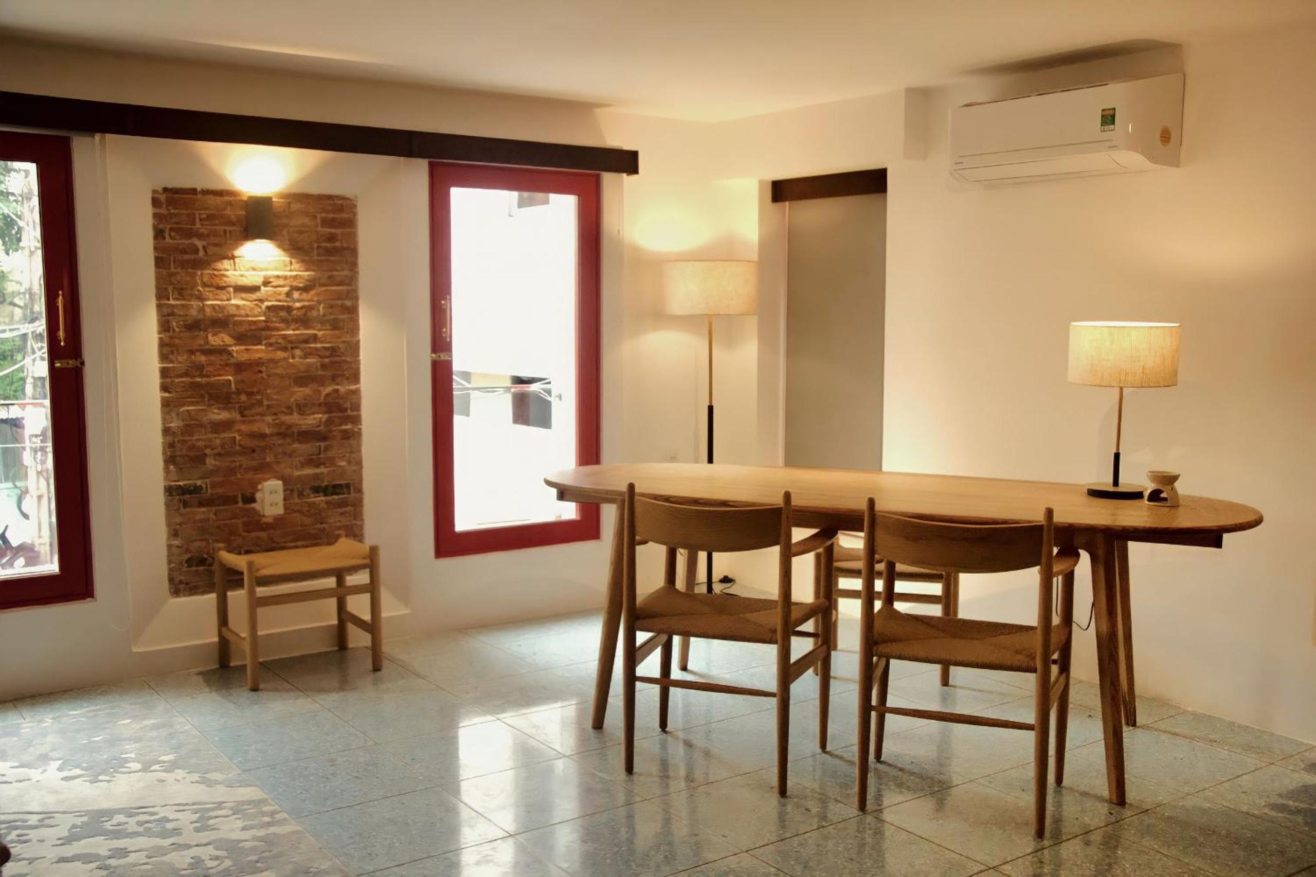 Leiden Homestay&Cafe'