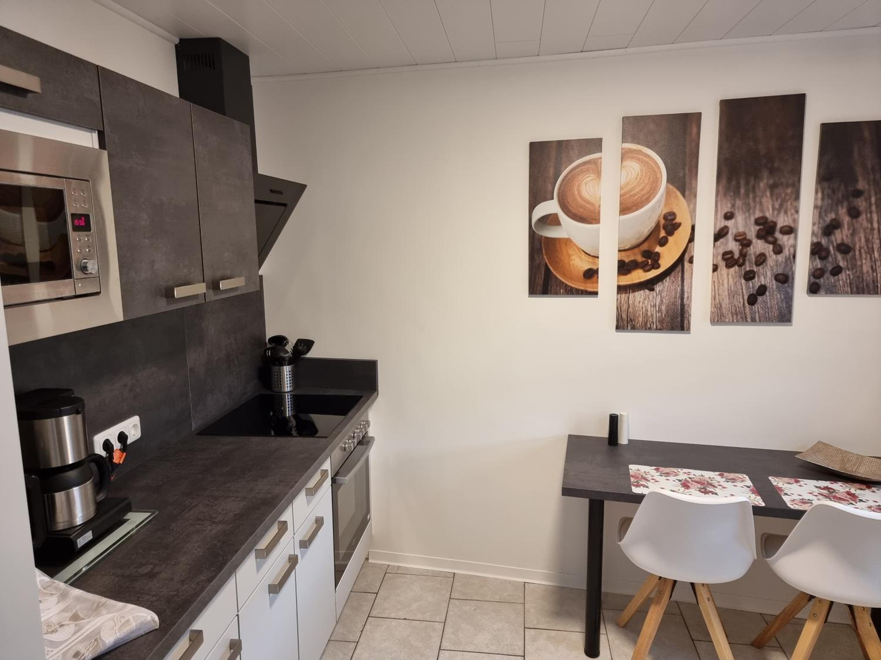 Gästehaus-Ferienwohnung-Appartement mit Terrasse - Nähe Kliniken/ Herzzentrum