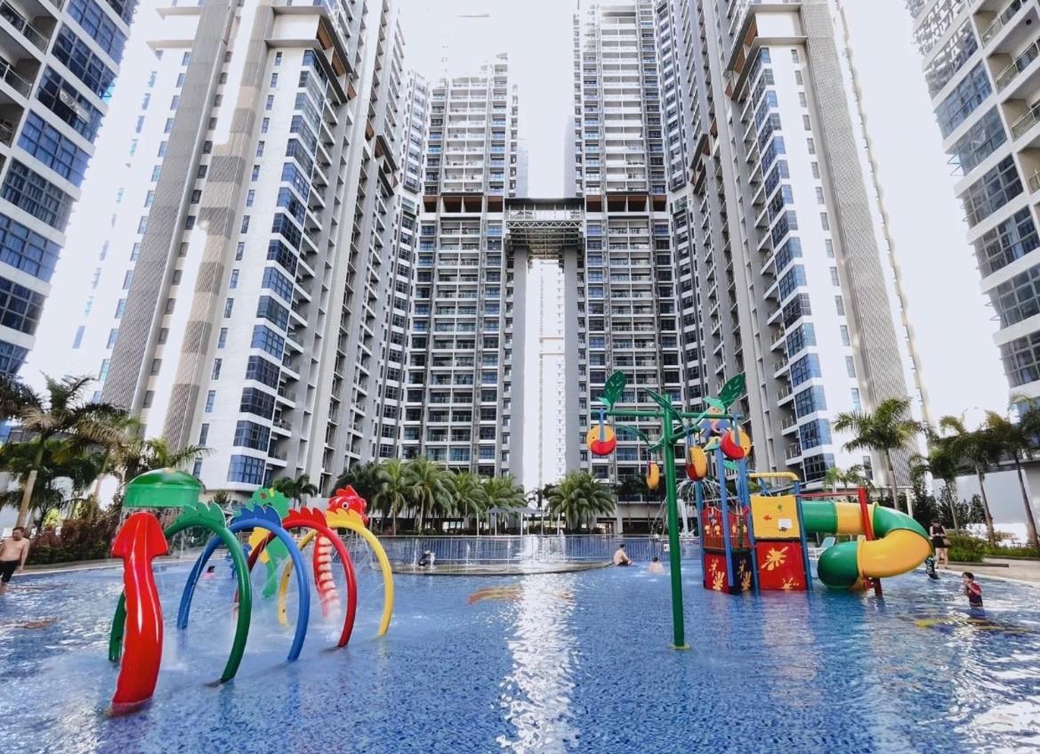 Atlantis Residences Melaka with 10-20 Pax l 3KM Jonker photo 1