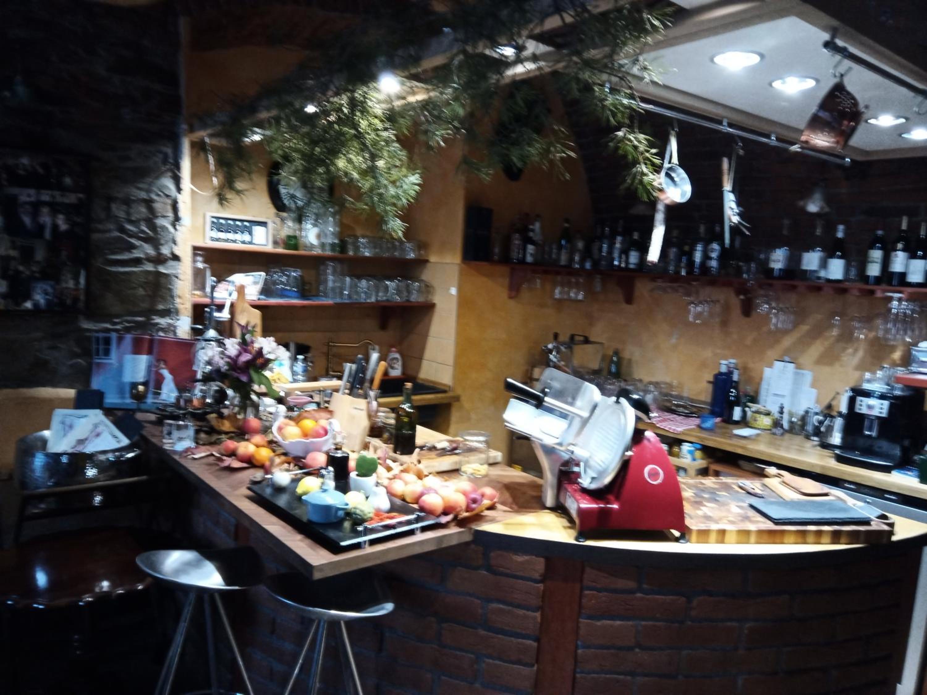 Antonio Residence
