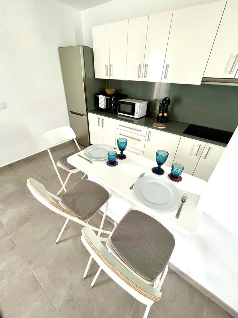 Luxury Beach Apartments Diama