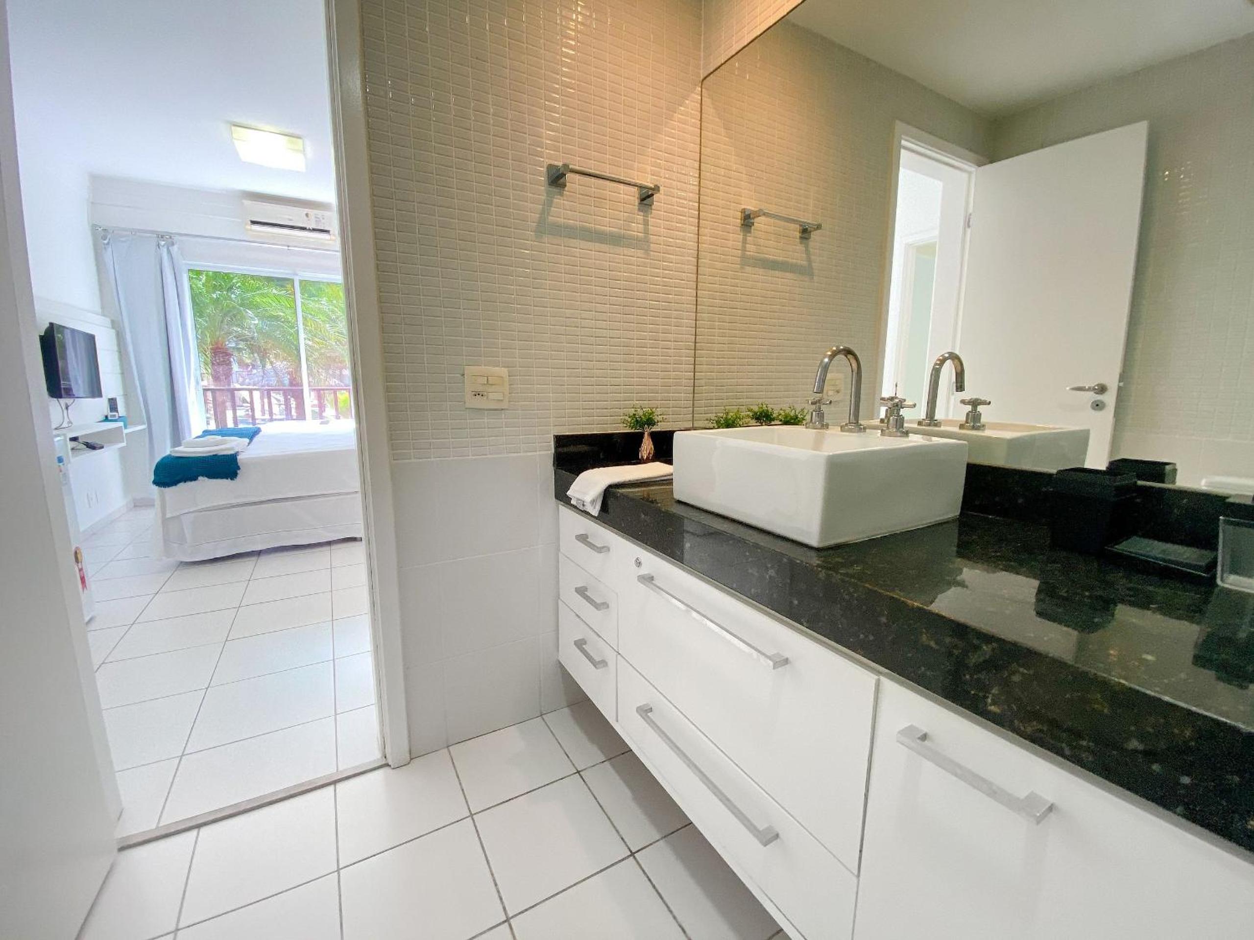Beach Living Pé na Areia por Be My Guest