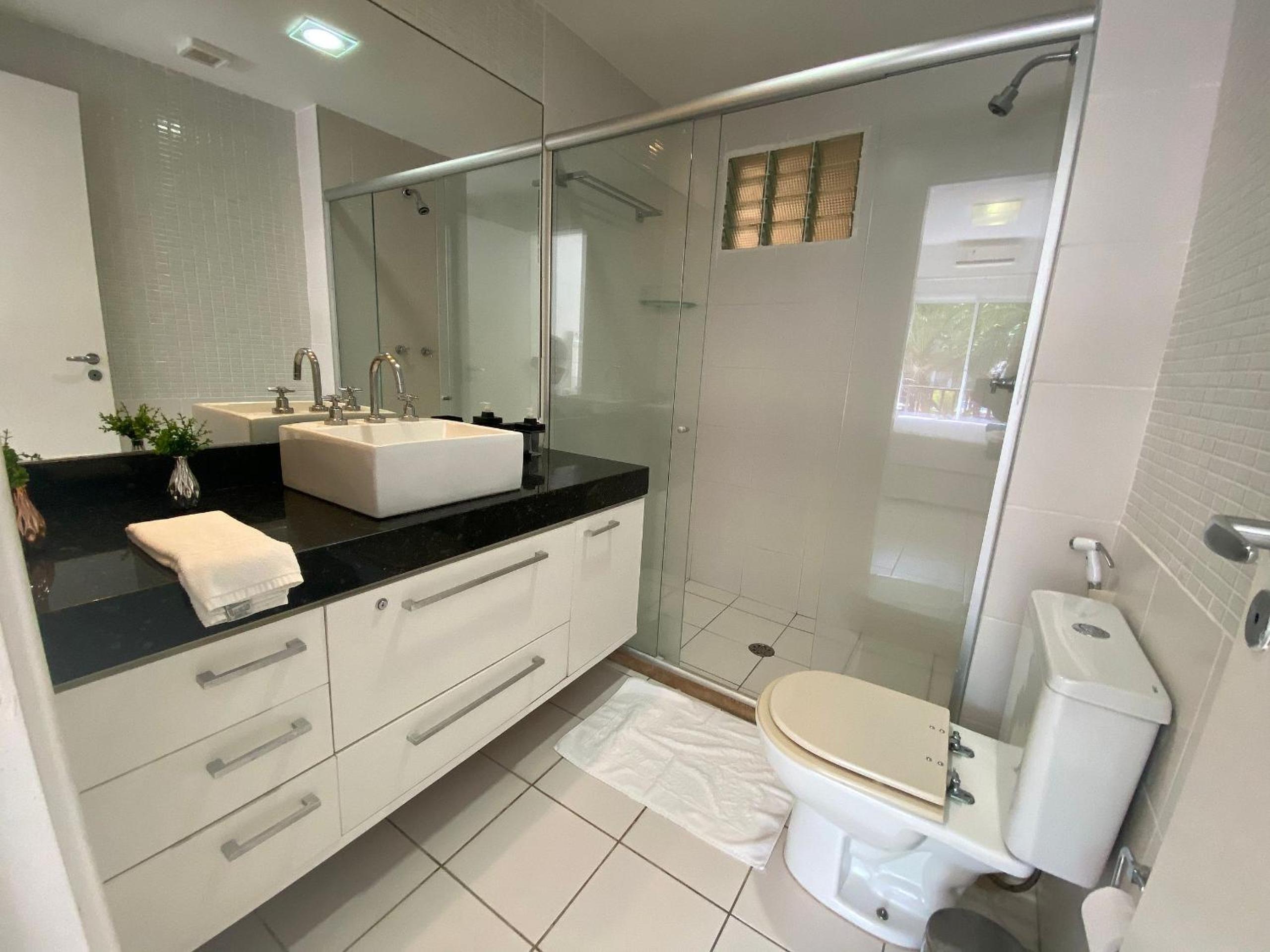 Beach Living Pé na Areia por Be My Guest
