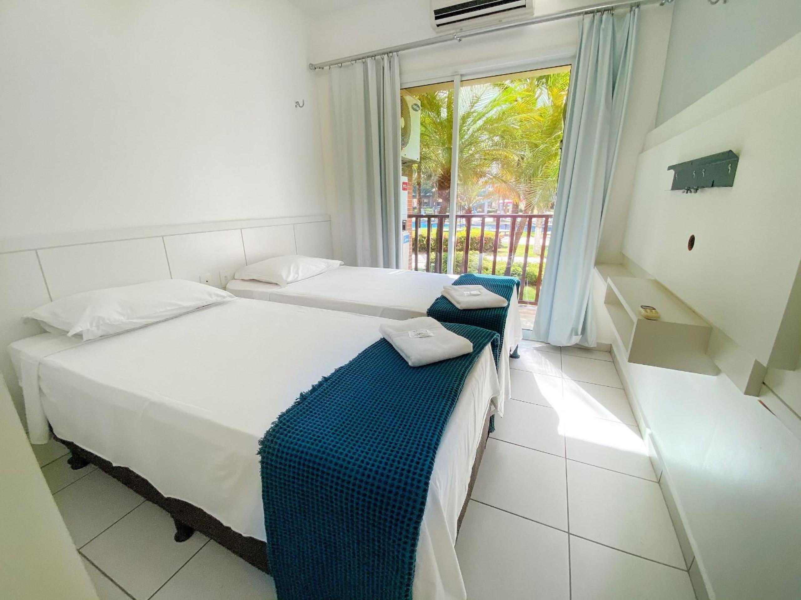 Beach Living Pé na Areia por Be My Guest