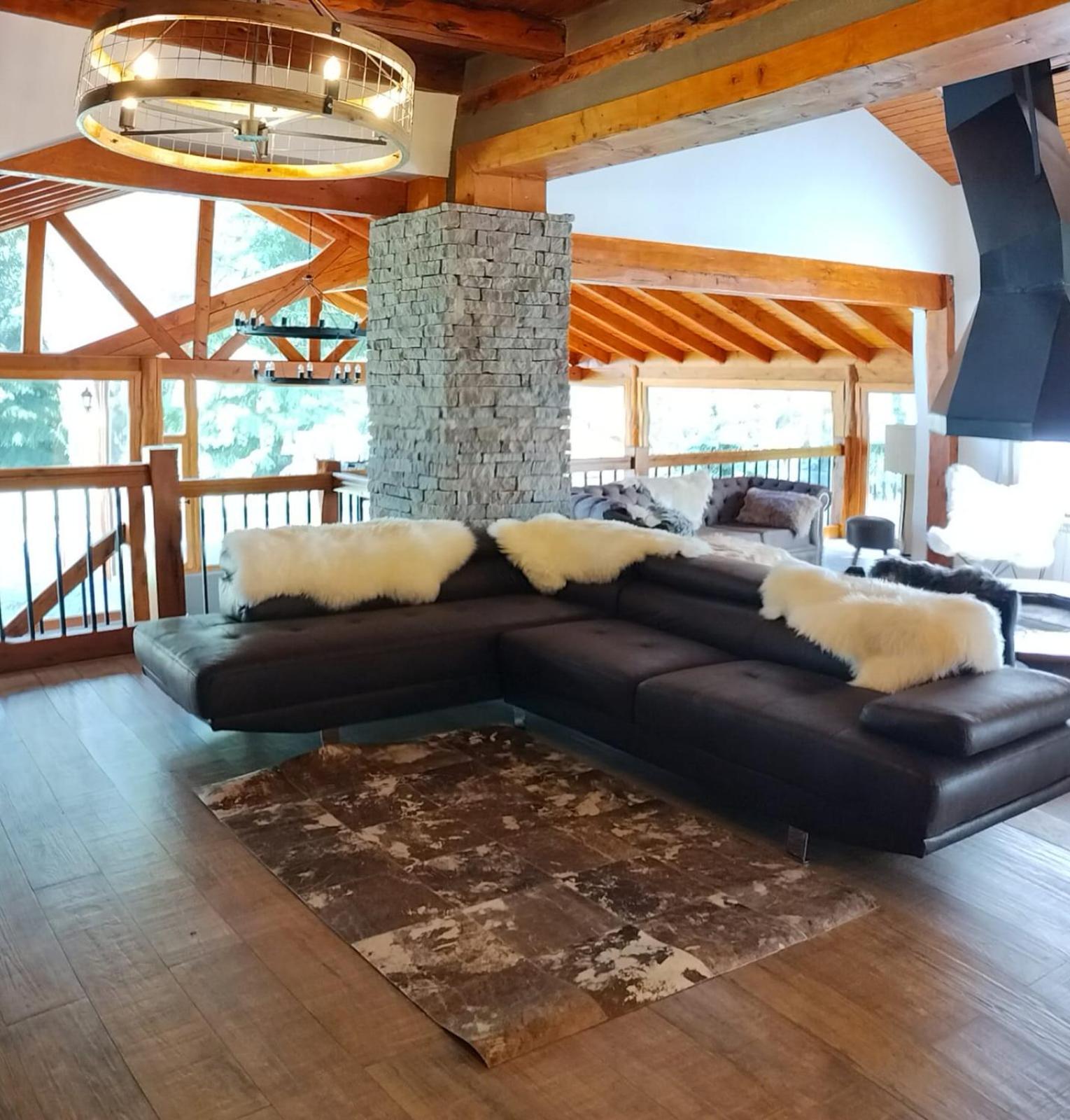 Cabañas Villa Labrador con costa de lago