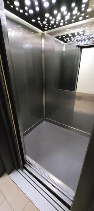 Luxury Apartment 23
