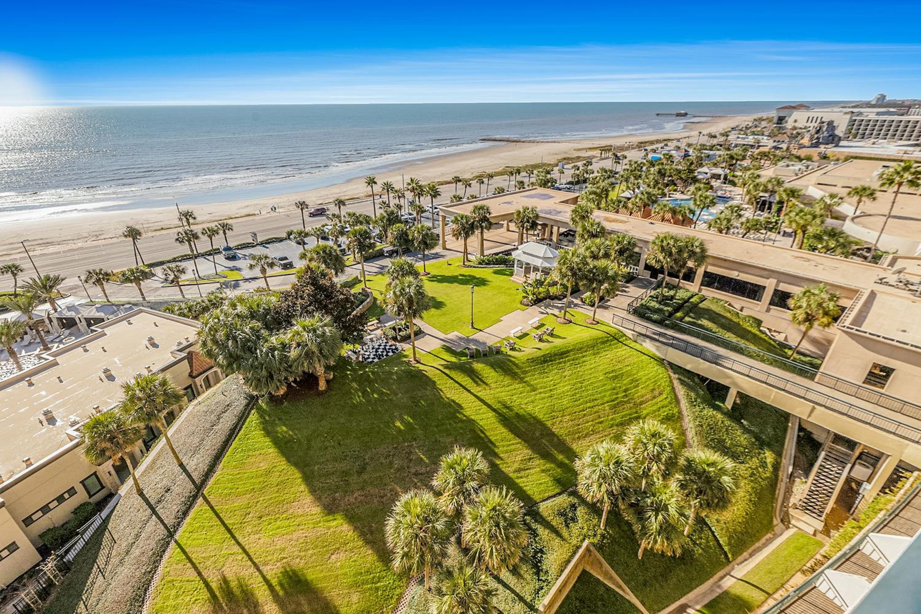 Gulf Overlook San Luis Resort 1035