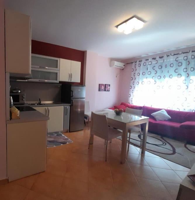 Summer apartment by seaside for rent