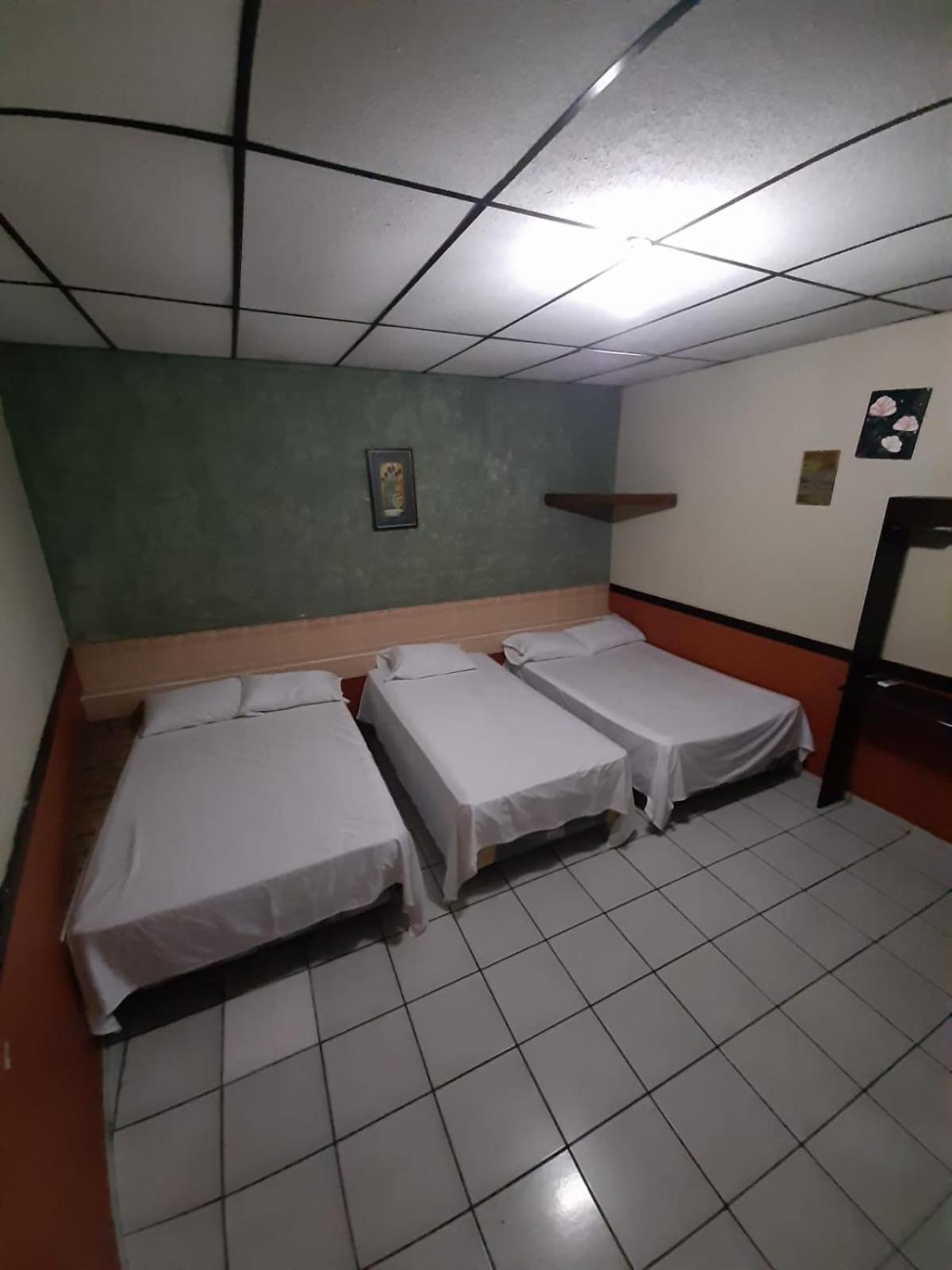 Hotel Latino