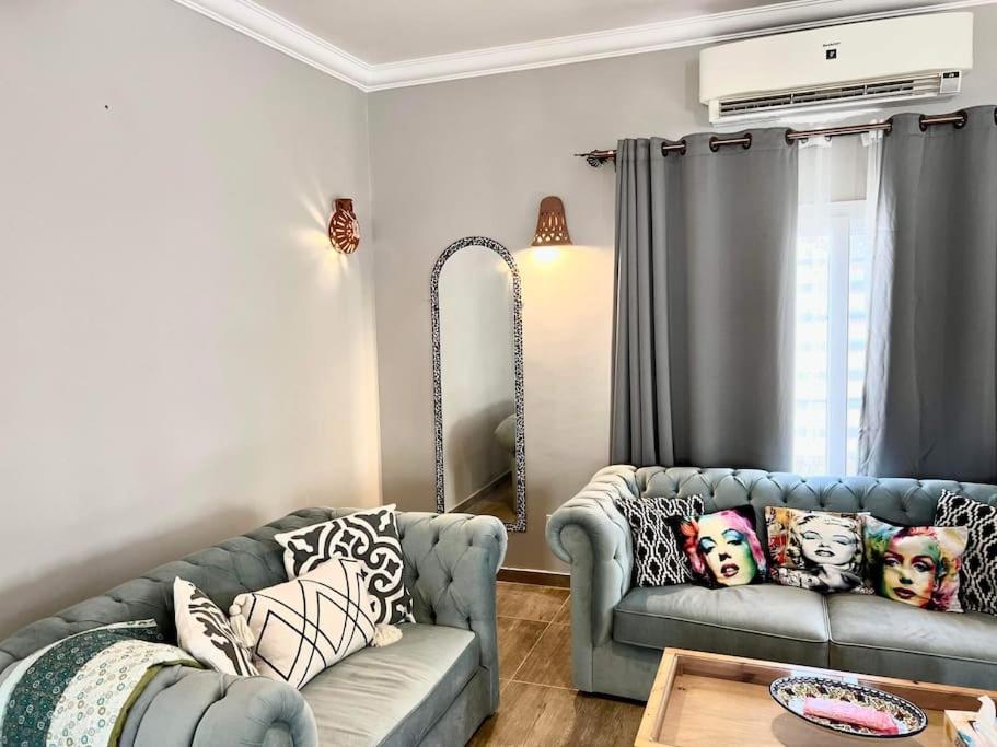 Luxorious villa with a pool near the laguna view 5