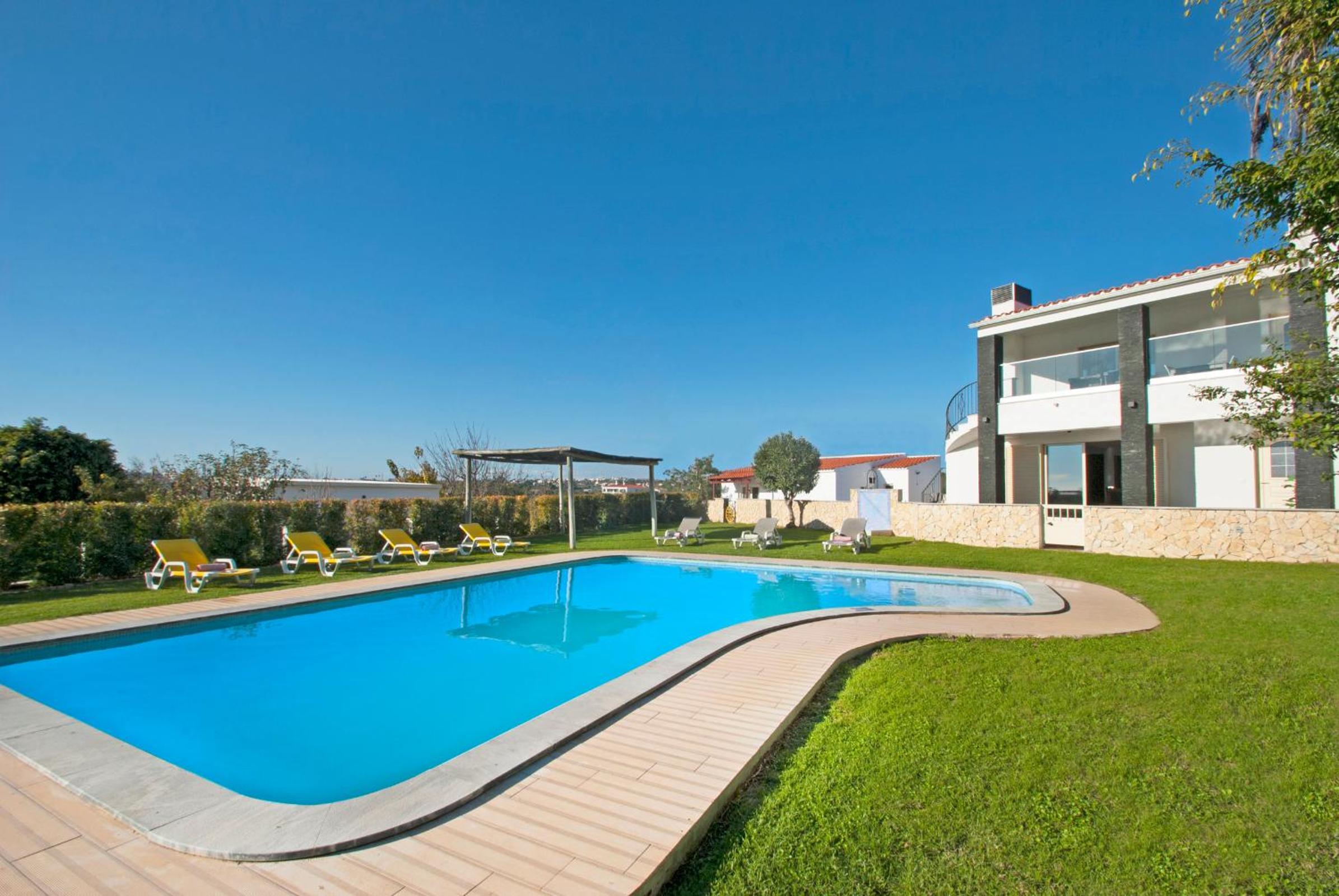 Villa Hollywood - Sítio calmo com piscina aquecível e BBQ - Albufeira view 2