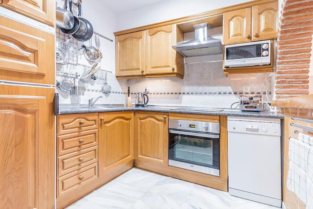 Stunning ground floor apartment!
