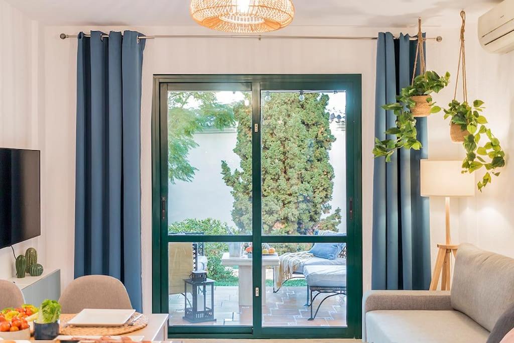 Stunning ground floor apartment!