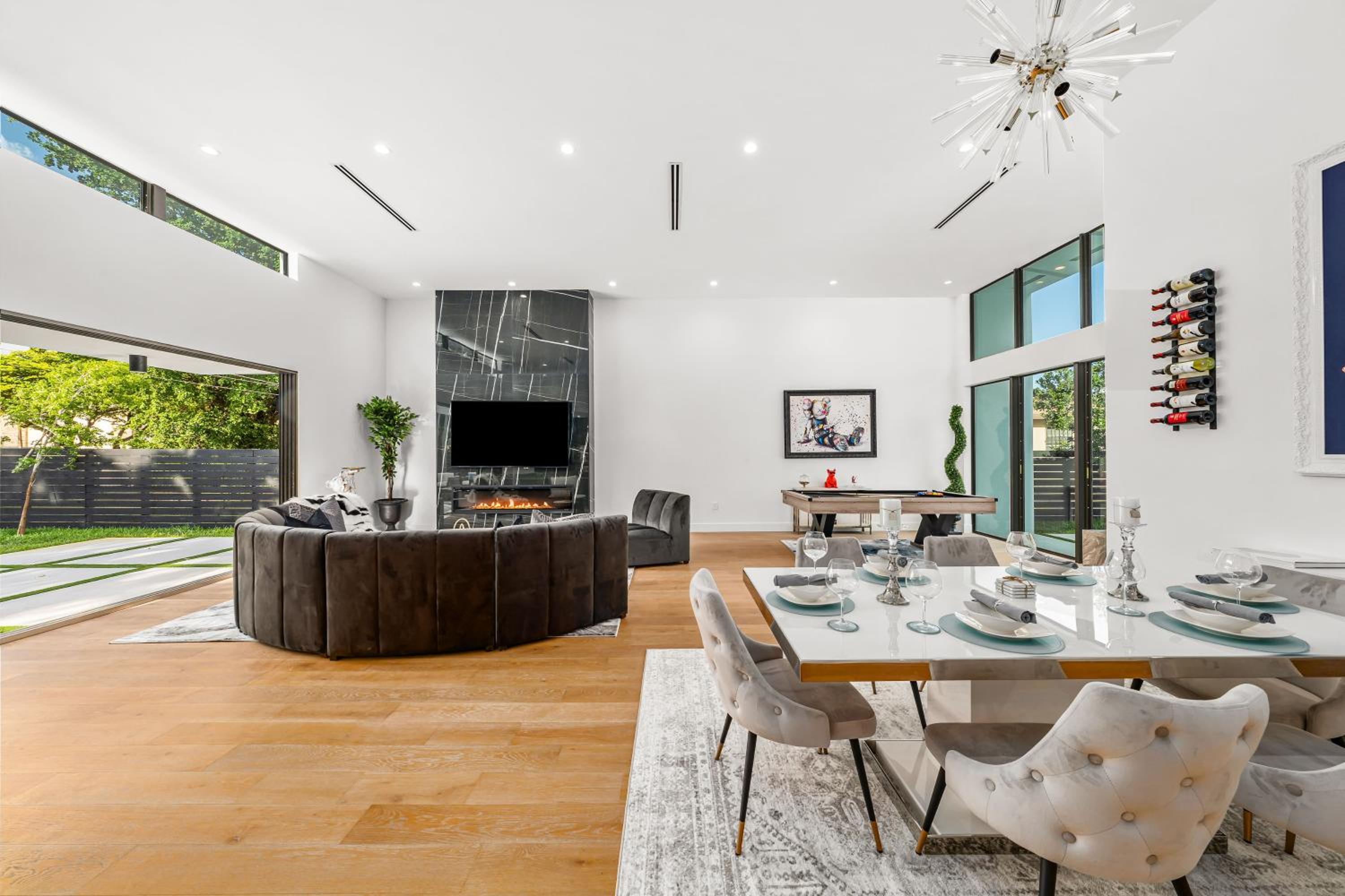 dining