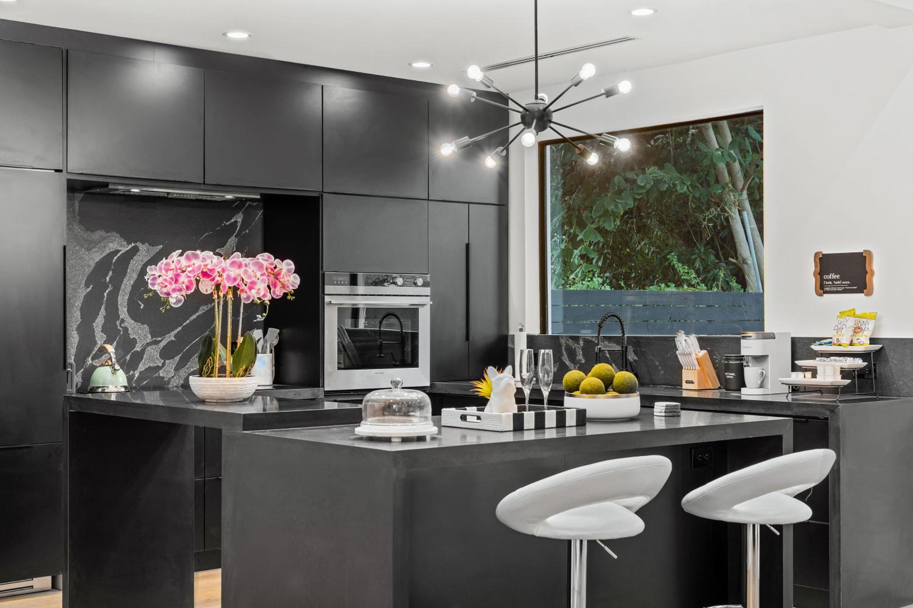 Frenchie Luxury Design District Estate