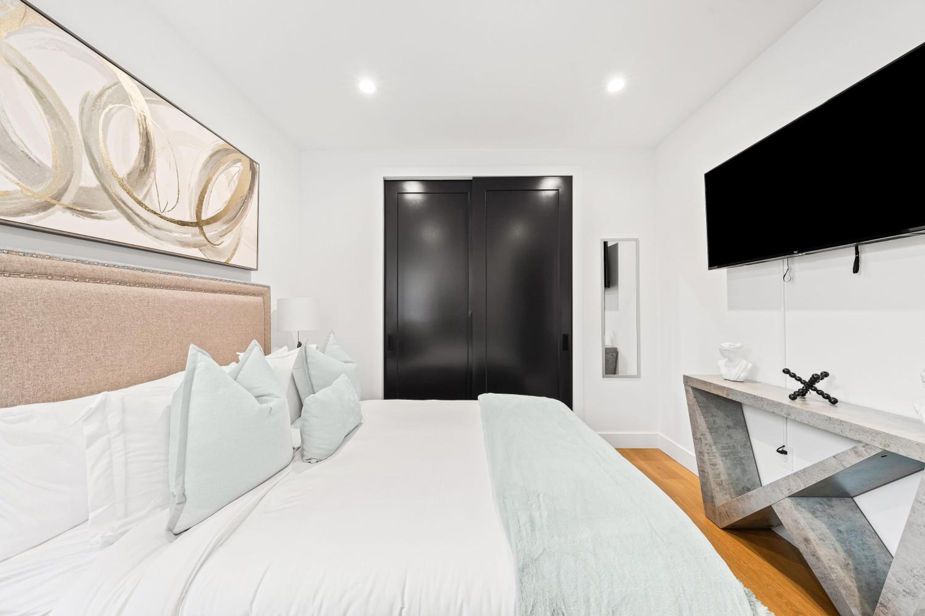 Frenchie Luxury Design District Estate