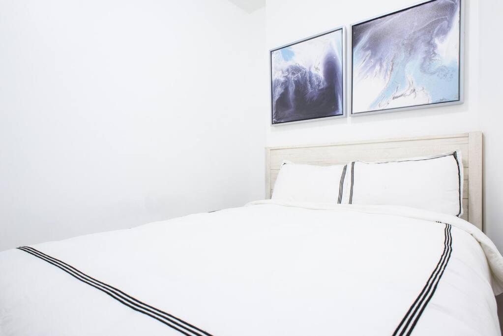 454-3W PRIME location 2BR Newly Furnished sleeps 5