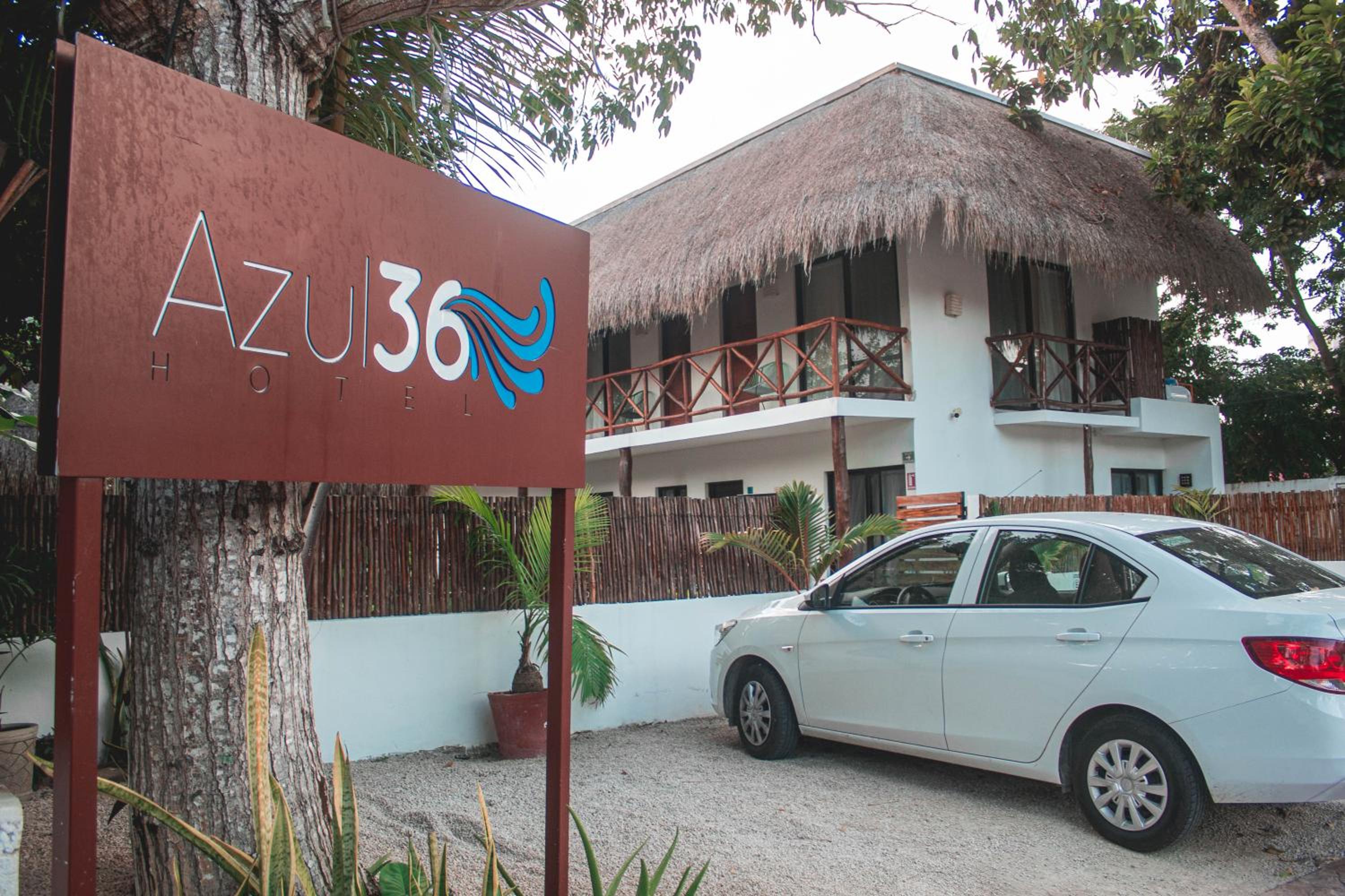 Azul 36 Hotel