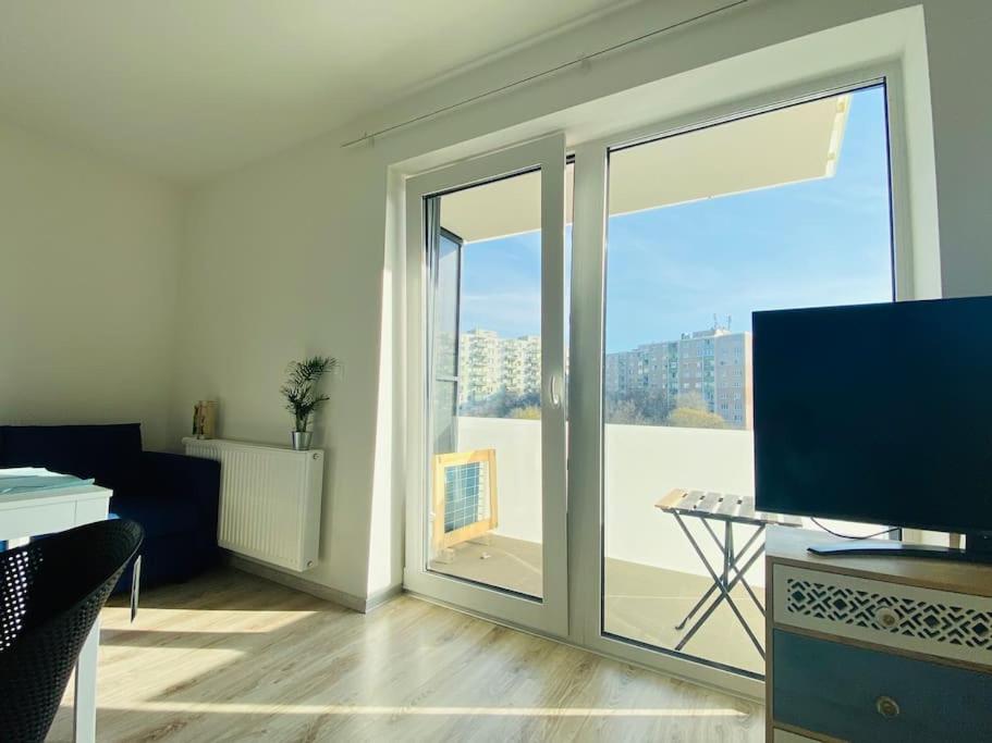 New Studio apartment in central Budapest - Free parking view 4