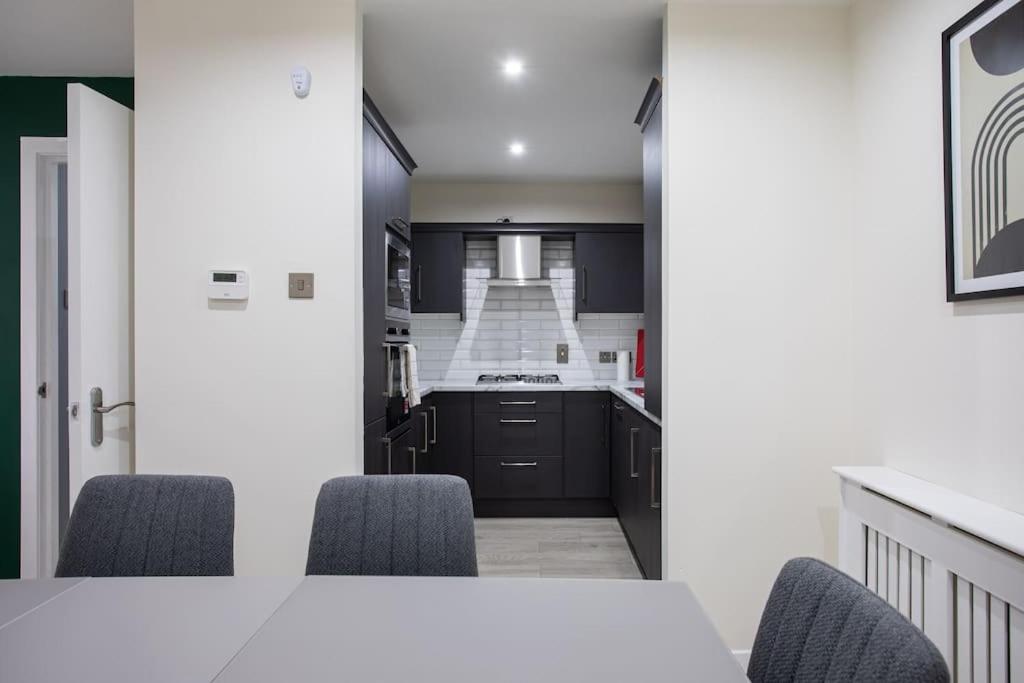 Luxury, Sleeps 6, City Centre view 3