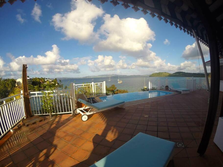 Villa Grand Large - piscine à débordement et ponton privé view 5