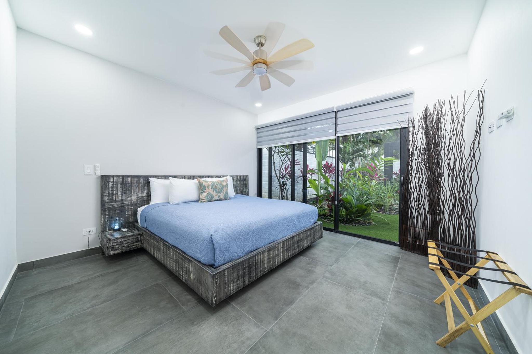 Guanacaste - Costa Rica Vacations - Playa Potrero - NEW modern house, pool in guitar shape - Casa Guitarra - Property Image 6