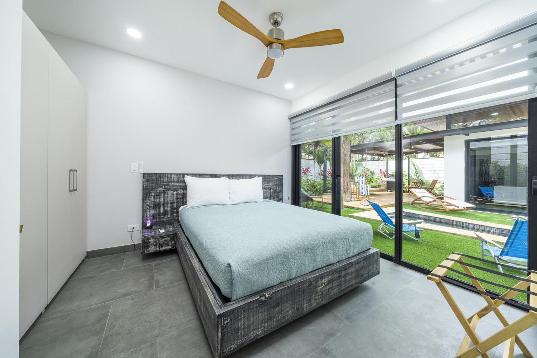 Guanacaste - Costa Rica Vacations - Playa Potrero - NEW modern house, pool in guitar shape - Casa Guitarra - Property Image 8