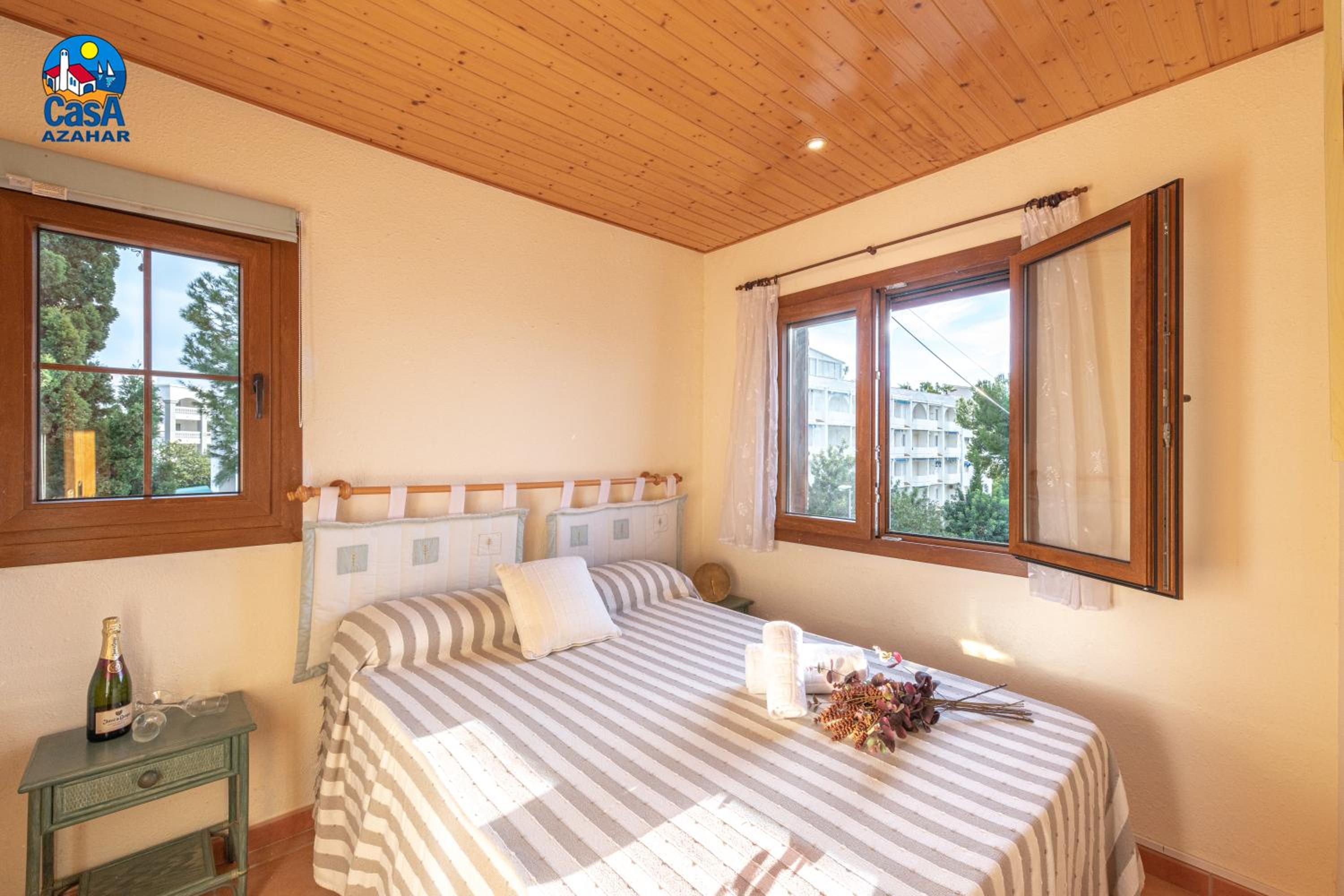 Apartamentos Marino Casa Azahar