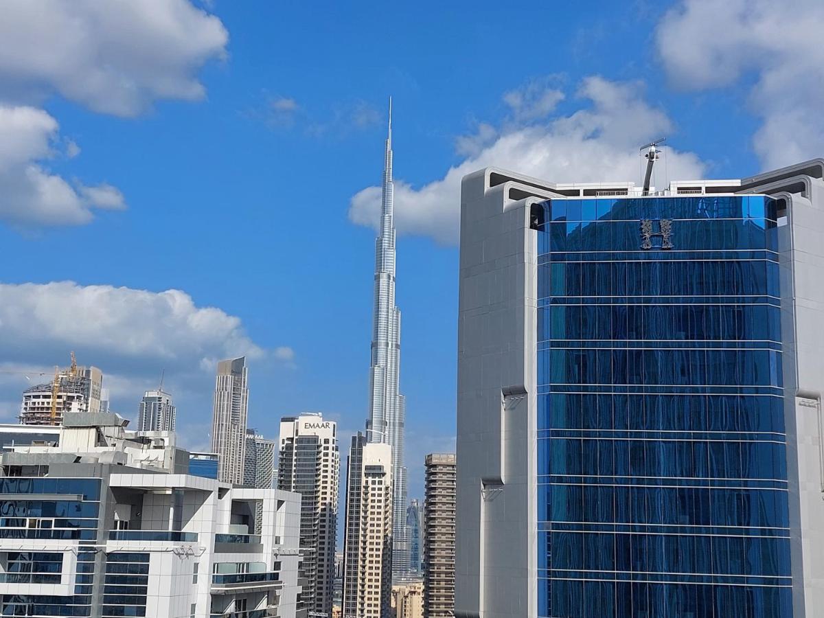 Bayz Burj khalifa view