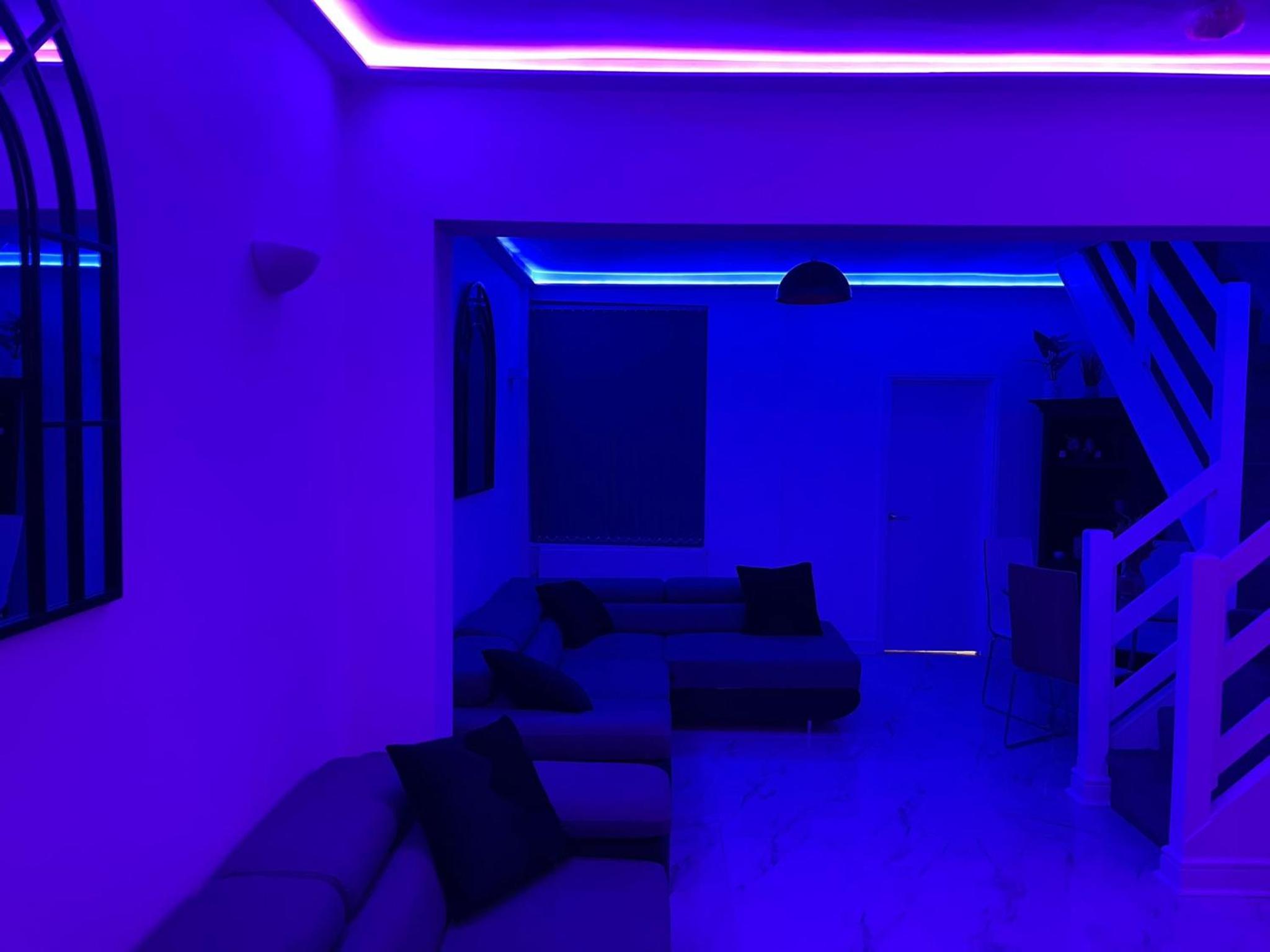 Hotel Short Stopzzz & Indoor Hot Tub