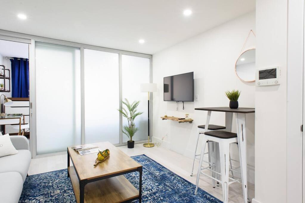 75-2C Furnished 1BR W D Elev WD Central park