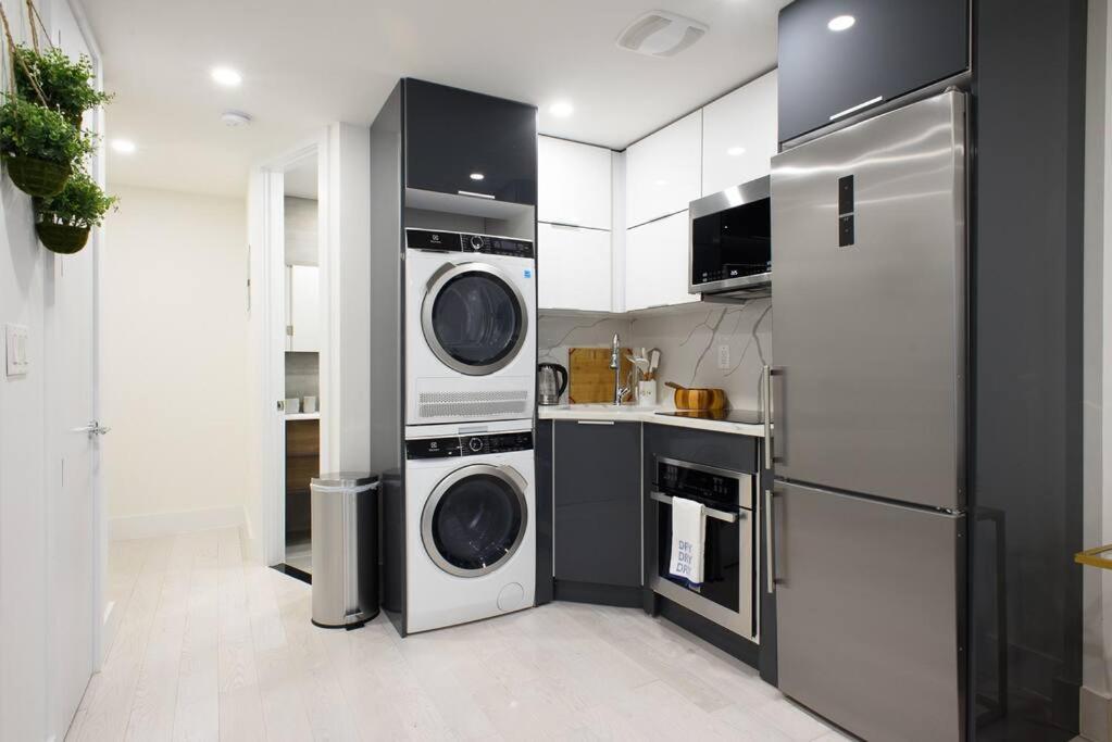 75-2C Furnished 1BR W D Elev WD Central park