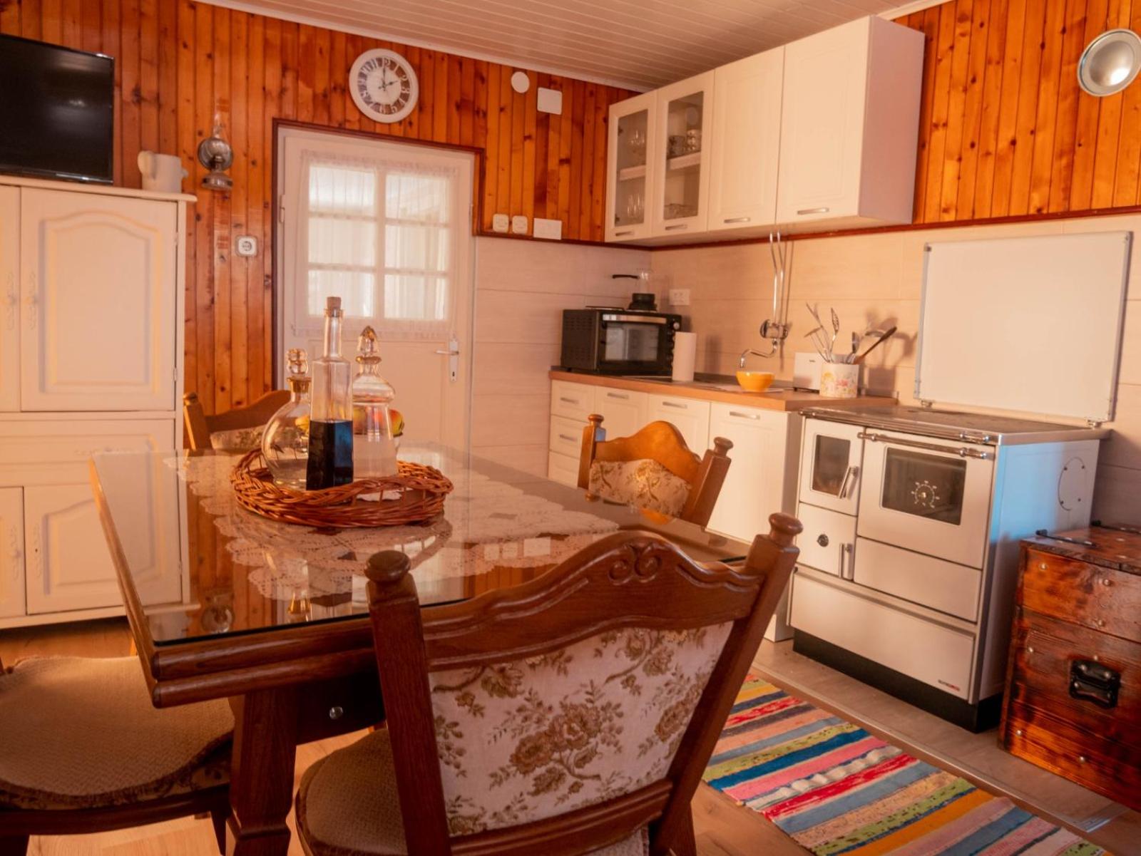 Holiday house Rukavina view 3