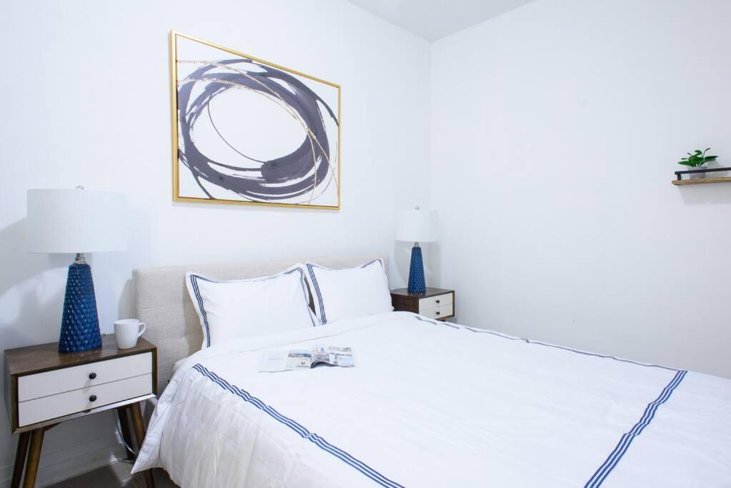 428-2W Newly Furnished Prime Location 2BR Sleeps 5