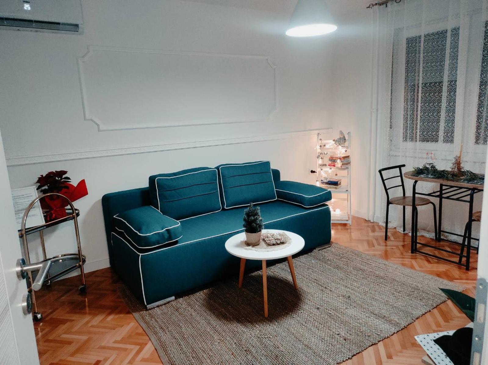 FRIENDLY HOME