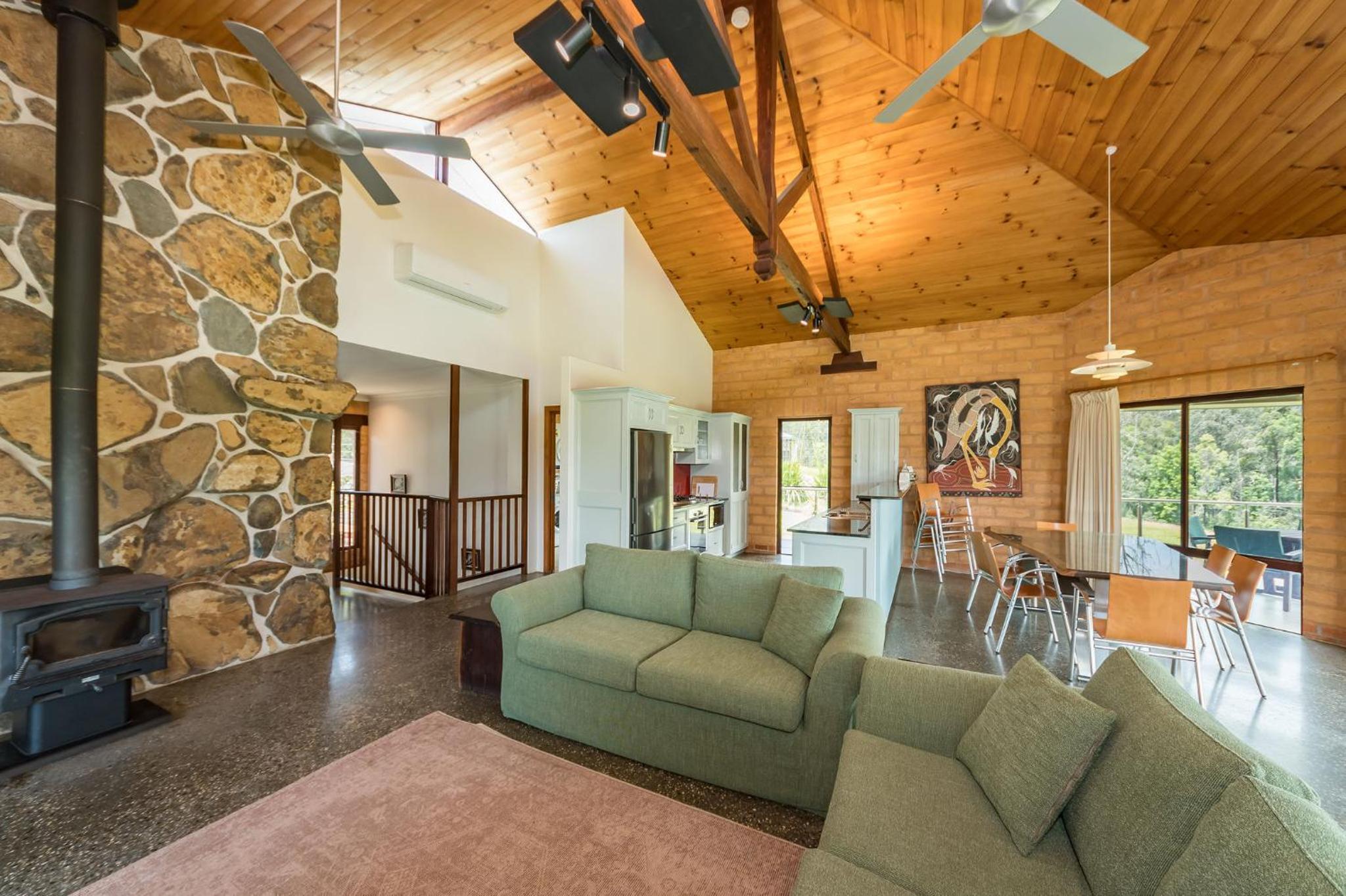 Clarendon Forest Retreat
